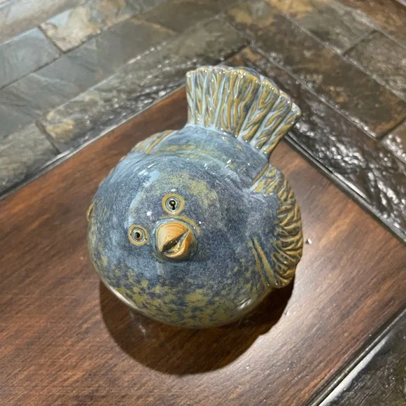 Blue & Brown Pottery Pudgy Puffed Sitting Bird - Picture 6 of 6